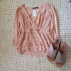 NWT Lace top